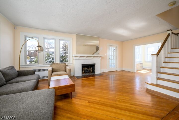 Property Photo:  29 S Mountain Rd  NJ 07041 