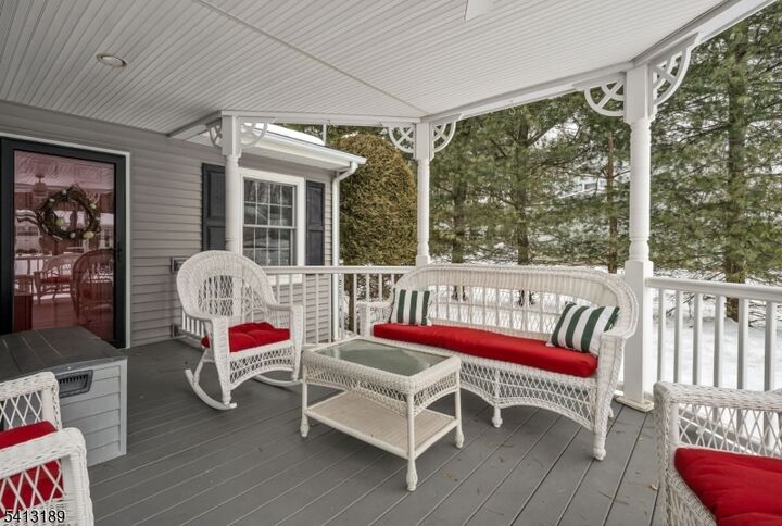 Property Photo:  47 Susan Dr  NJ 07624 