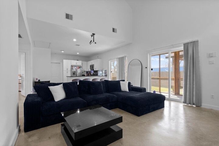 Property Photo:  6508 Cohn Street  TX 77091 