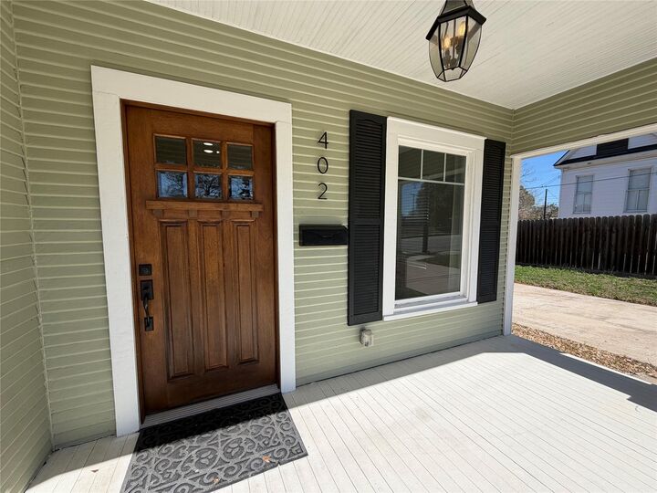 Property Photo:  402 W Third Street  TX 77833 