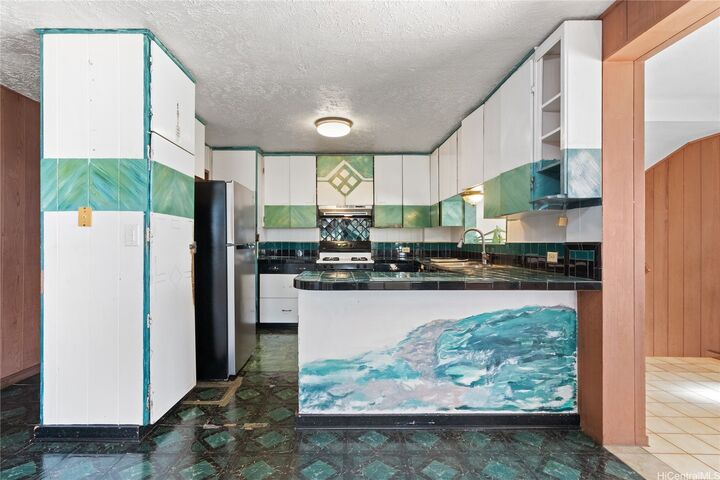 Property Photo: 1808 Lakapu Street HI 96819