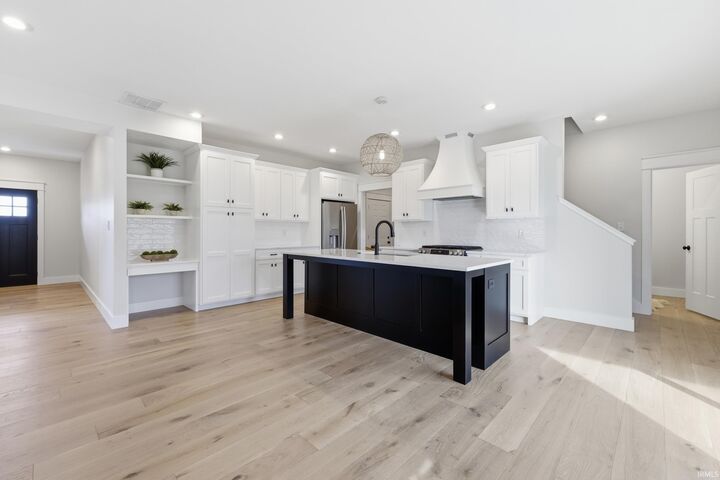 Property Photo: 4426 N Preakness Lane IN 47404