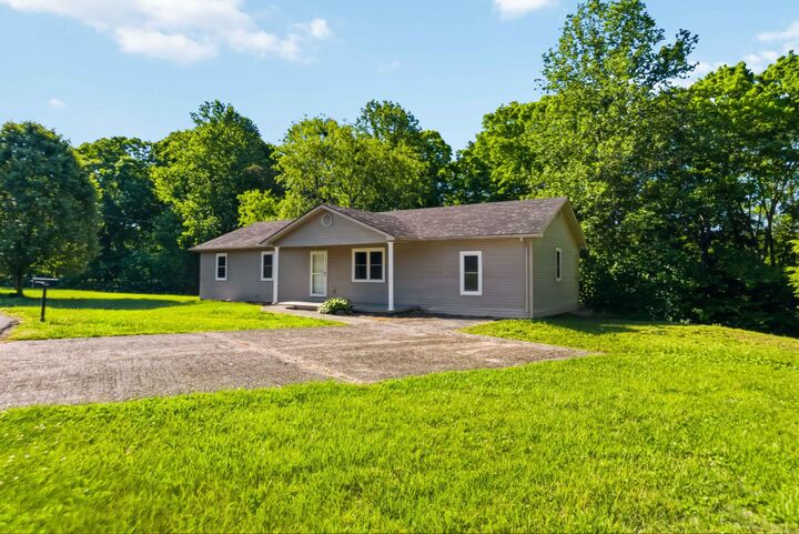 Property Photo:  222 Sunrise Landing Road  KY 42642 