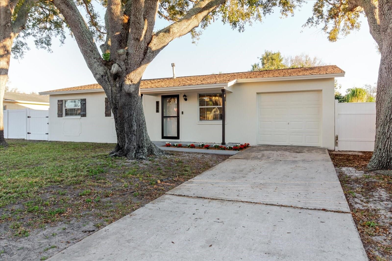 Property Photo: 8568 95th Terrace FL 33777