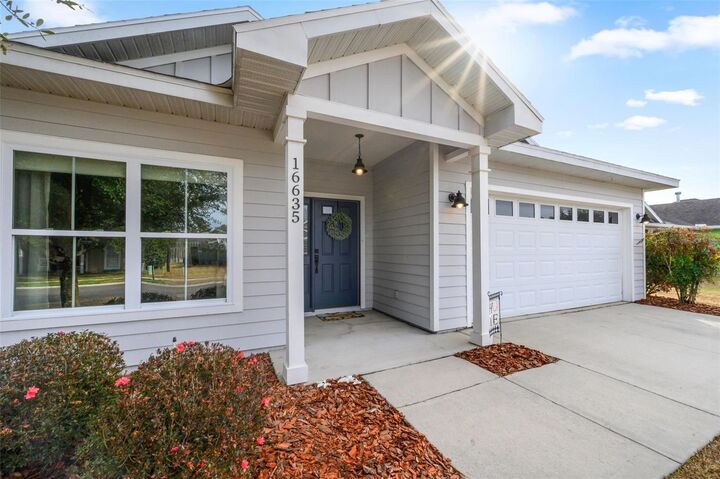 Property Photo:  16635 NW 193rd Terrace  FL 32643 