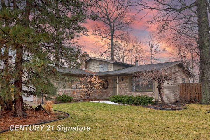 Property Photo:  3653 W Christy Way Street  MI 48603 