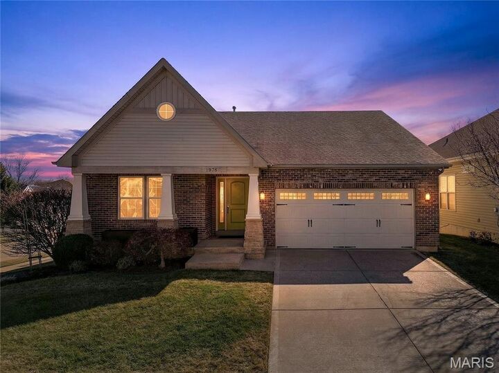 Property Photo:  1928 Bridgecrest Crossing  MO 63303 