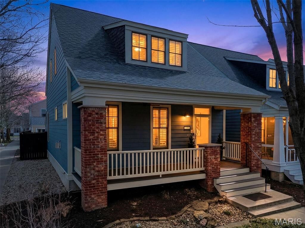 Property Photo:  3217 E Arpent Way  MO 63301 