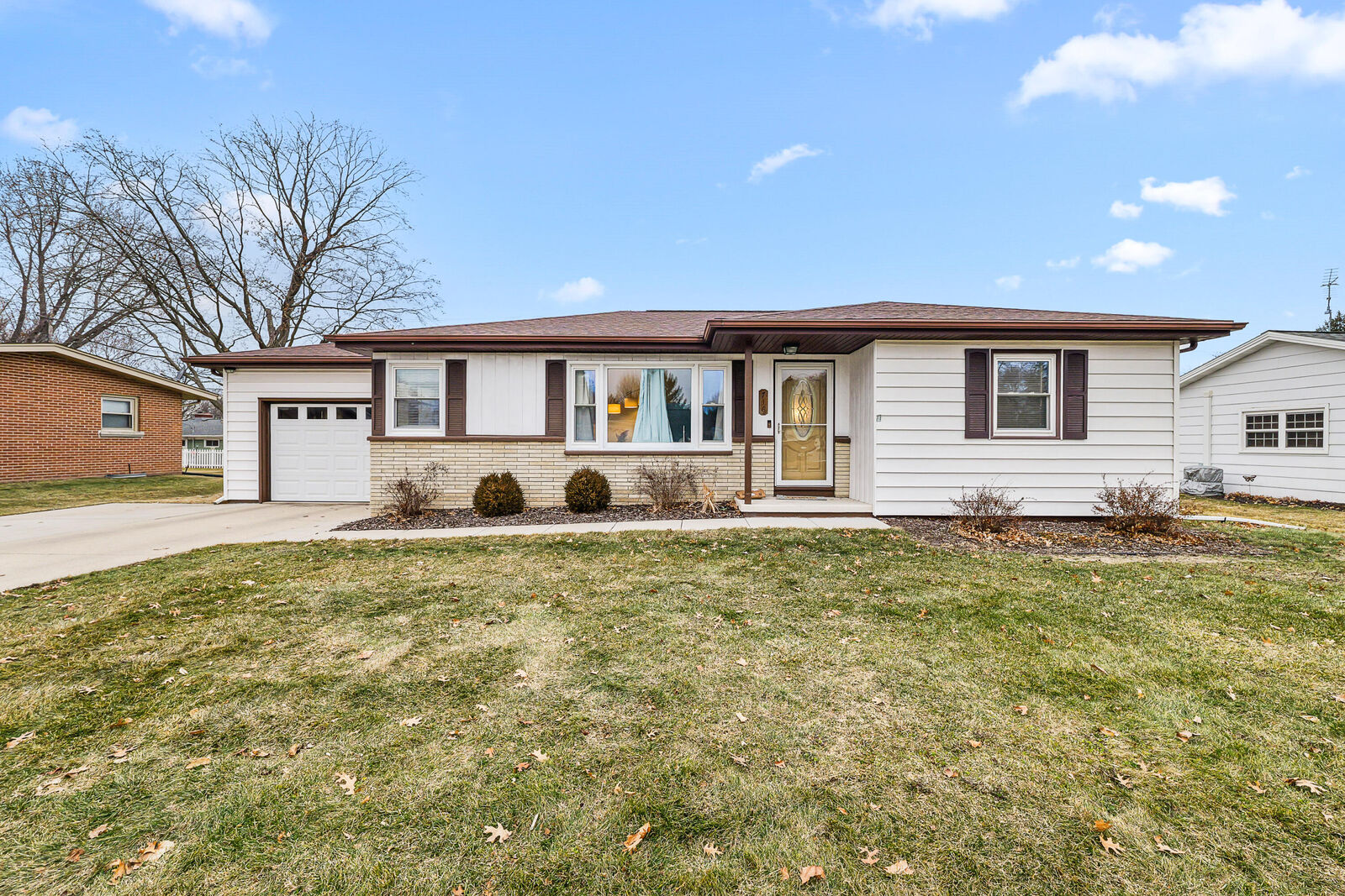 Property Photo:  716 Denning Ave  WI 53916 
