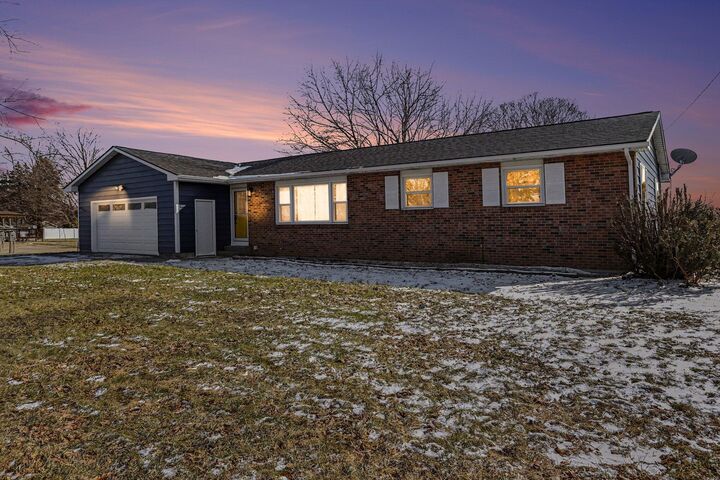 Property Photo:  865 W Main Street  MI 49072 