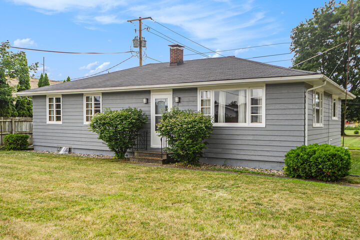 Property Photo: 106 N Erie Street MI 49093