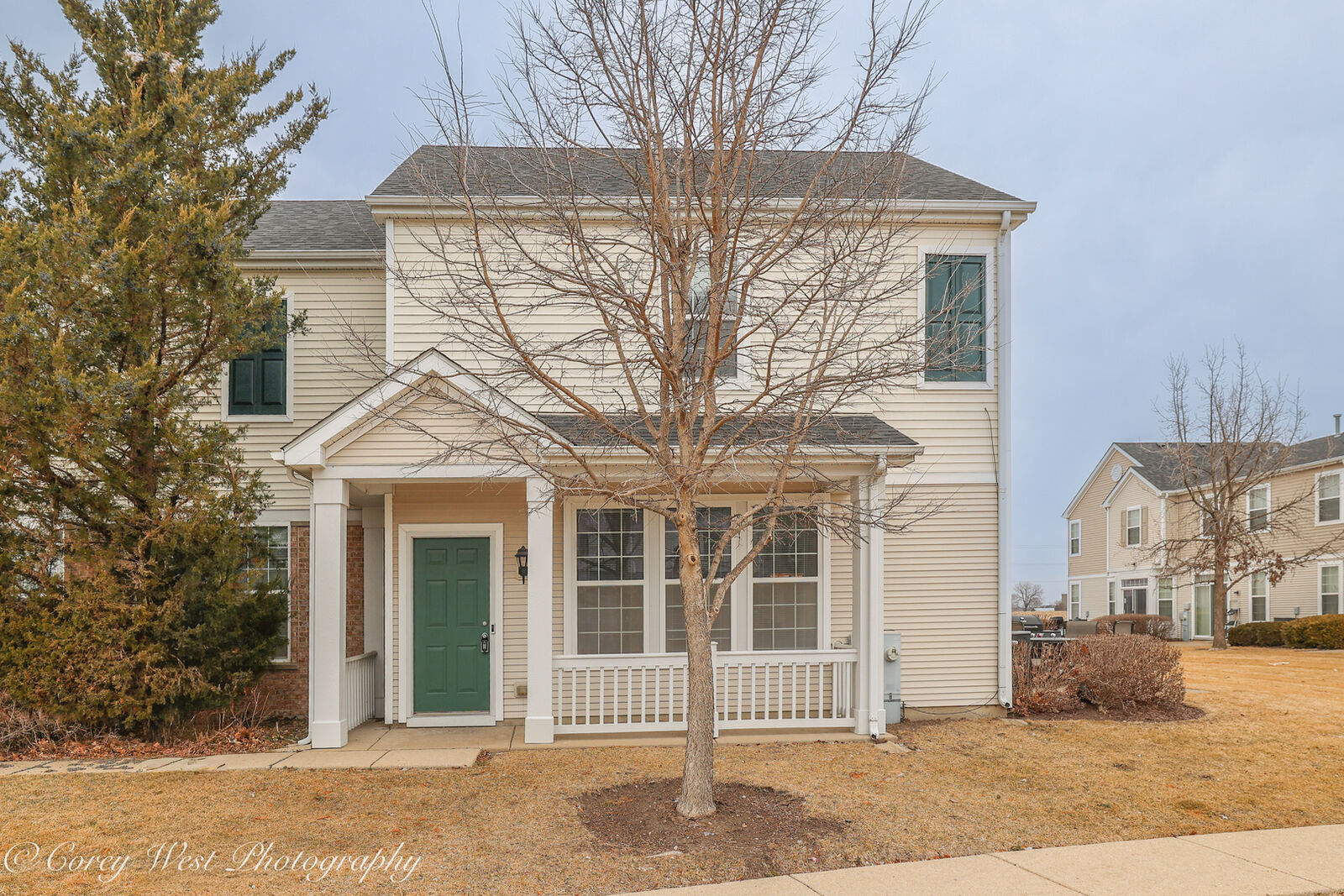 Property Photo:  201 Barrett Drive A  IL 60560 