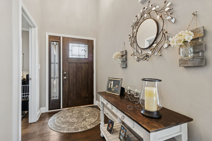 Property Photo:  539 Sudbury Circle  IL 60543 