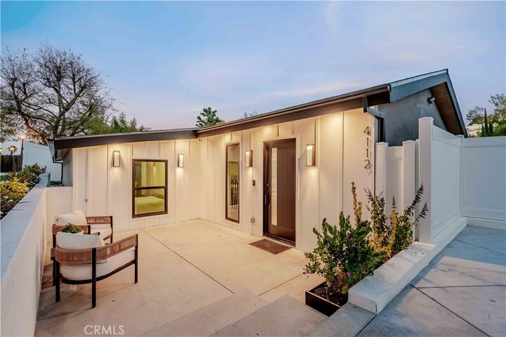Property Photo:  4112 Knobhill Drive  CA 91403 