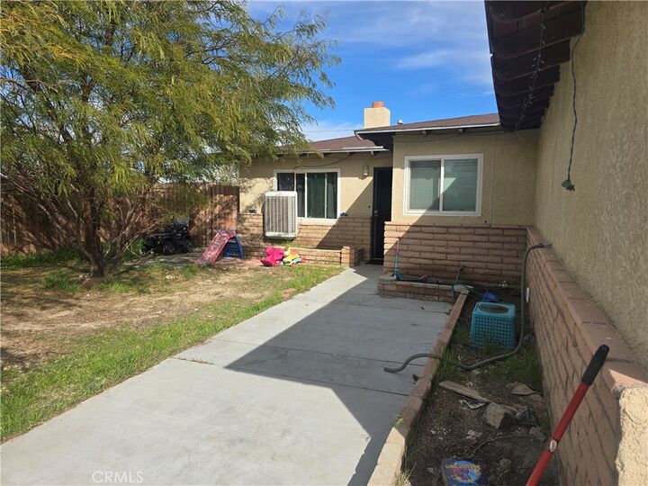 Property Photo:  225 Woodham Avenue  CA 92311 