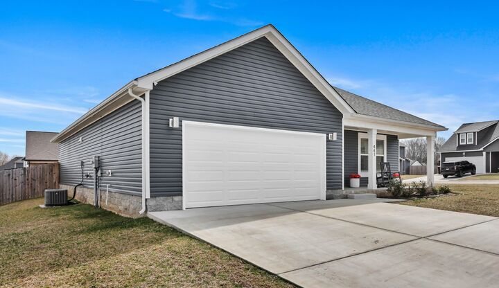 Property Photo:  441 Pomeroy Drive  TN 37042 