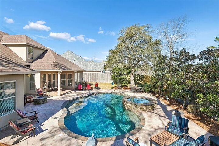 Property Photo:  27 Bretton Way  LA 70471 