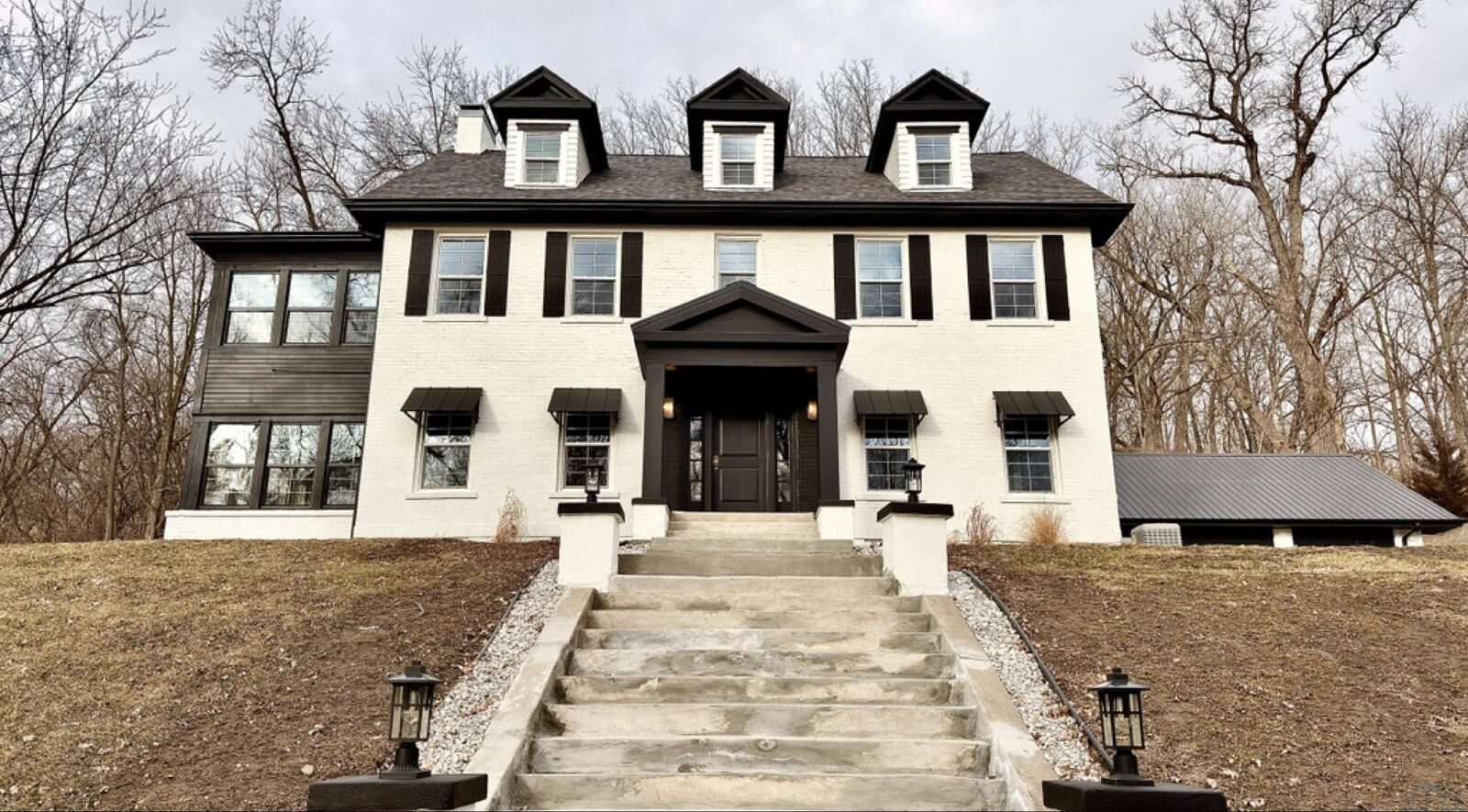 Property Photo:  4115 Country Club Blvd  IA 51104 