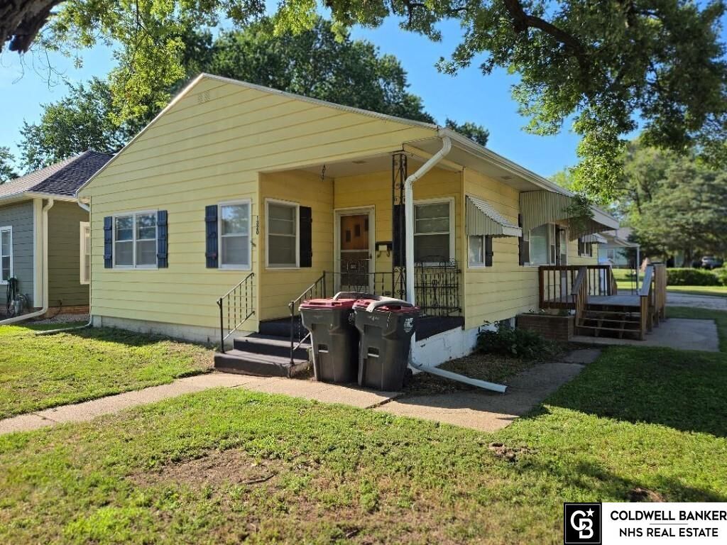 Property Photo:  1320 Lincoln Street  NE 68310 