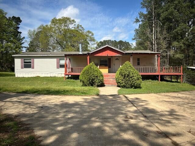 Property Photo:  306 Sisson Rd.  LA 71457 