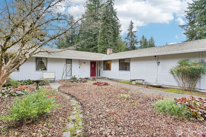 Property Photo:  16543 SE 149th Street  WA 98059 