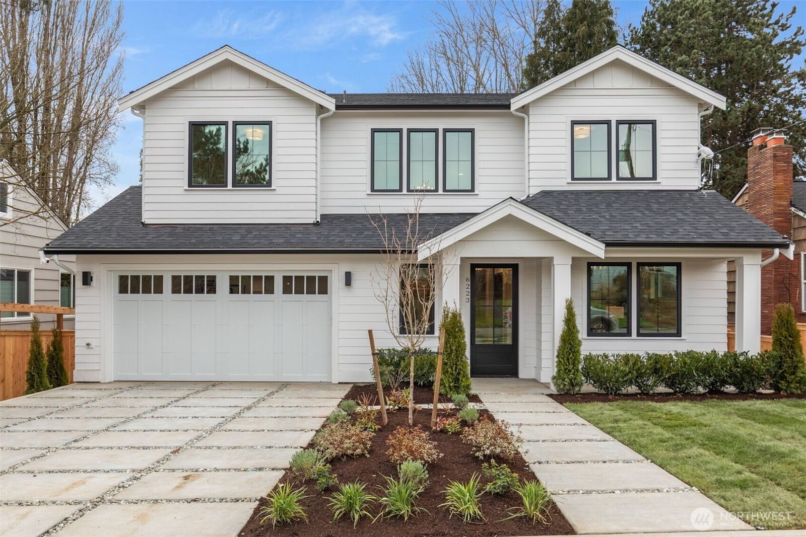 Property Photo: 6223 43rd Avenue NE WA 98115