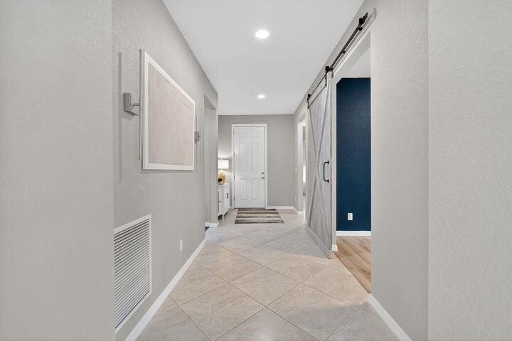 Property Photo:  540 SE Monet Drive  FL 34984 