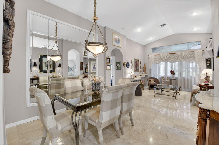 Property Photo: 11550 Ballylee Terrace FL 33437