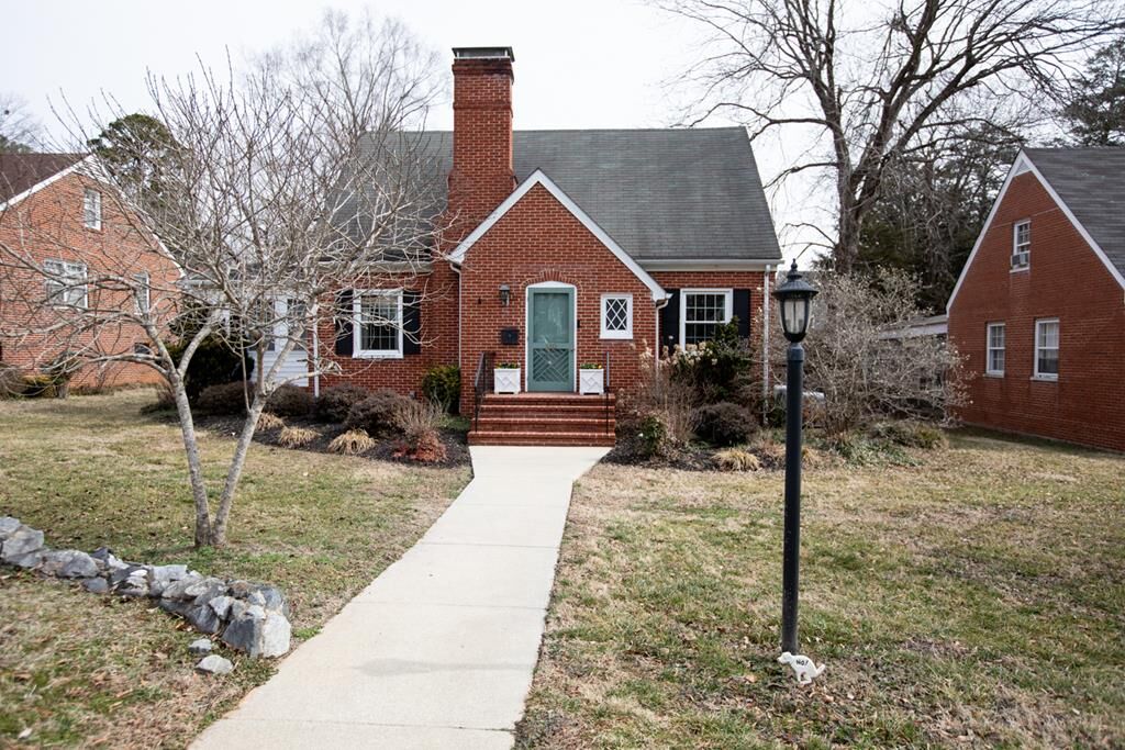 Property Photo: 410 Fourth Avenue VA 23901