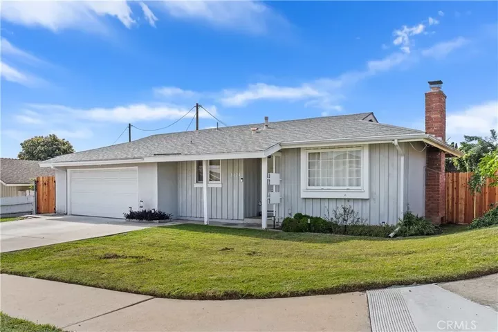 Property Photo:  1221 N Orange  CA 90631 