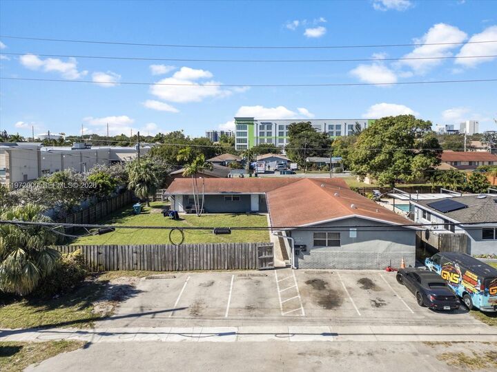 Property Photo:  118 Phippen Waiters Rd  FL 33004 