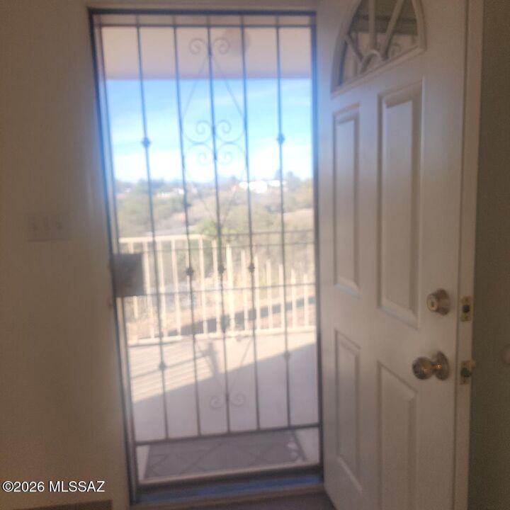 Property Photo: 829 E Calle Esplendor AZ 85621