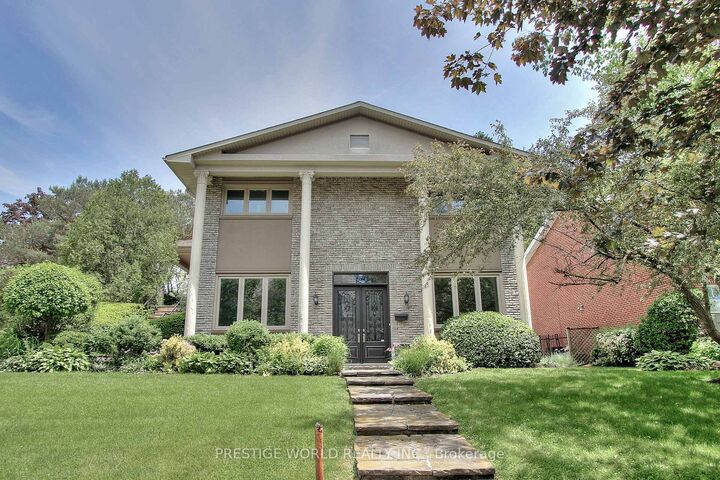 Property Photo: 3 Nomad Crescent ON M3B 1S5