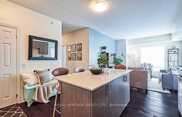 Property Photo:  290 Liberty Street N 209  ON L1C 0V5 