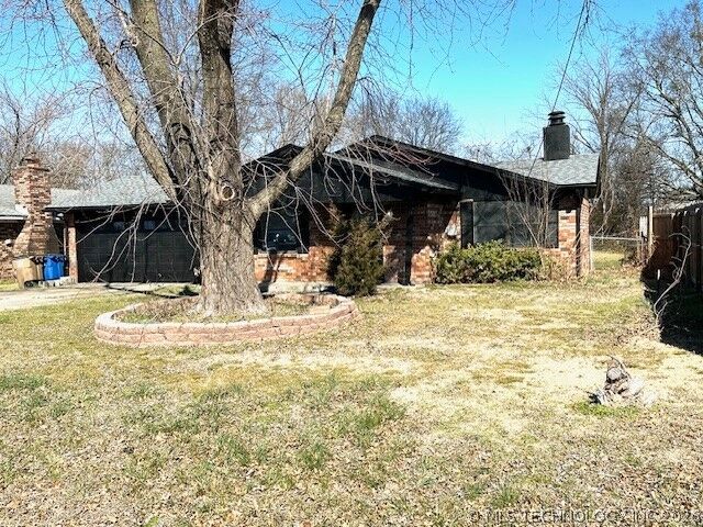 Property Photo:  1104 SW 4th Street  OK 74467 