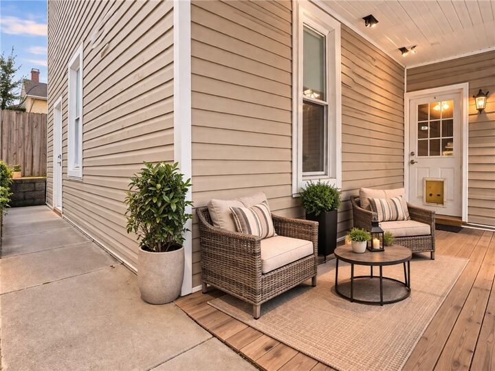 Property Photo:  601 Mount Pleasant St  PA 15601 