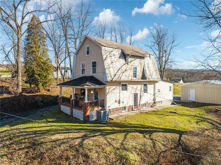 Property Photo: 416 Pine Run Rd PA 16123