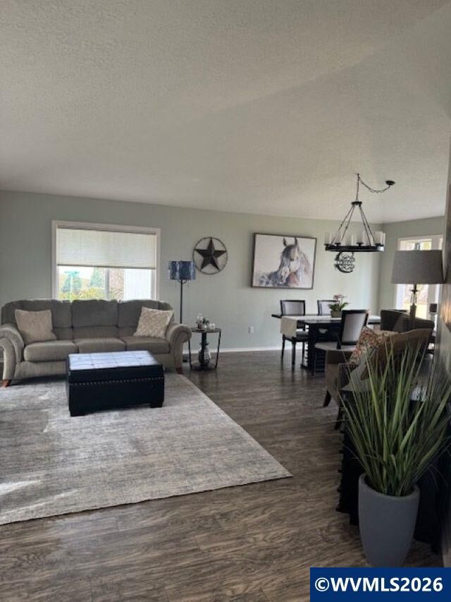 Property Photo: 2925 Breckenridge St NW OR 97304