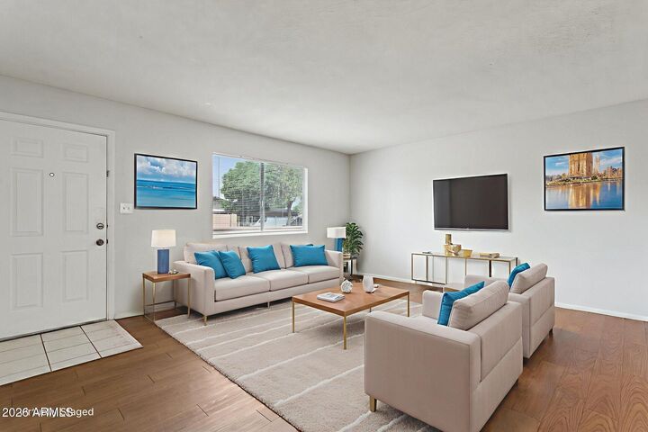 Property Photo:  2605 E Lemon Street  AZ 85288 