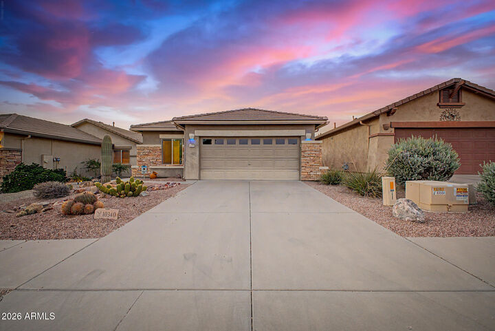 Property Photo: 10340 E Meandering Trail Lane AZ 85118