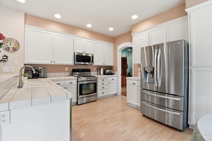 Property Photo: 2174 Longhorn Circle CA 95401