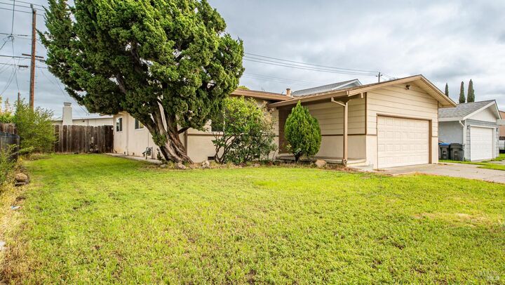 Property Photo: 1318 Taft Street CA 94533