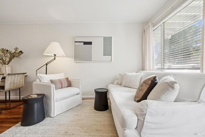 Property Photo:  61 Pixley Avenue 2  CA 94925 