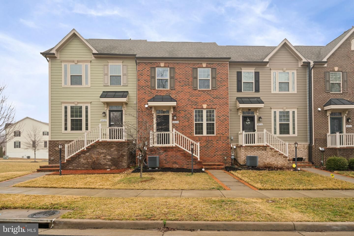 Property Photo:  18058 Red Cedar Road  VA 22026 