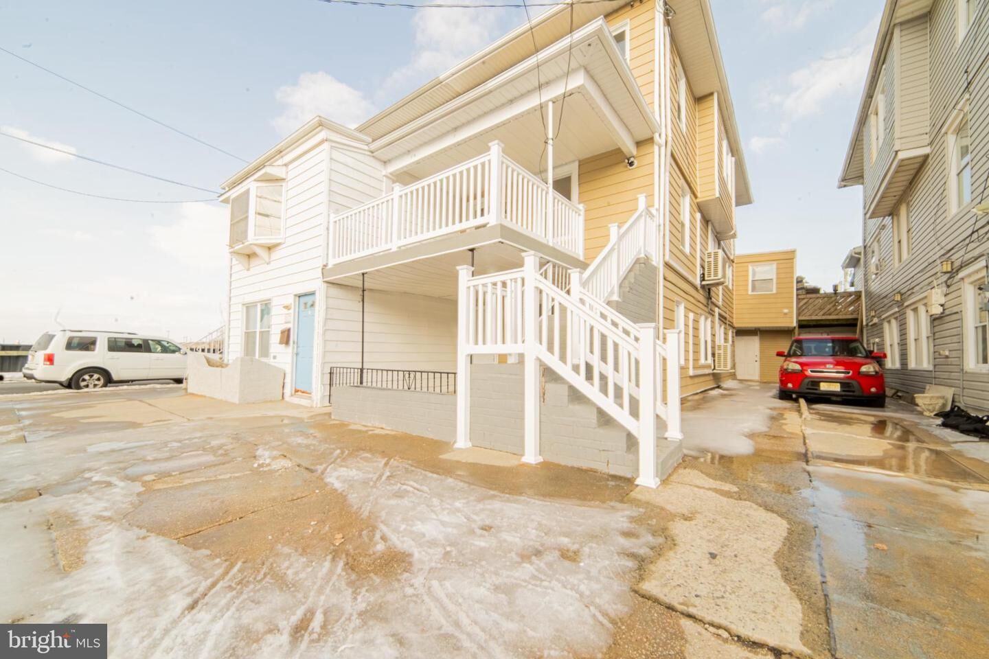 Property Photo:  115 N Delancy Place 1st Floor  NJ 08401 