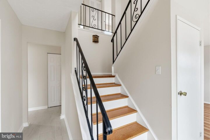 Property Photo:  1901 Ironwood Lane  PA 19020 