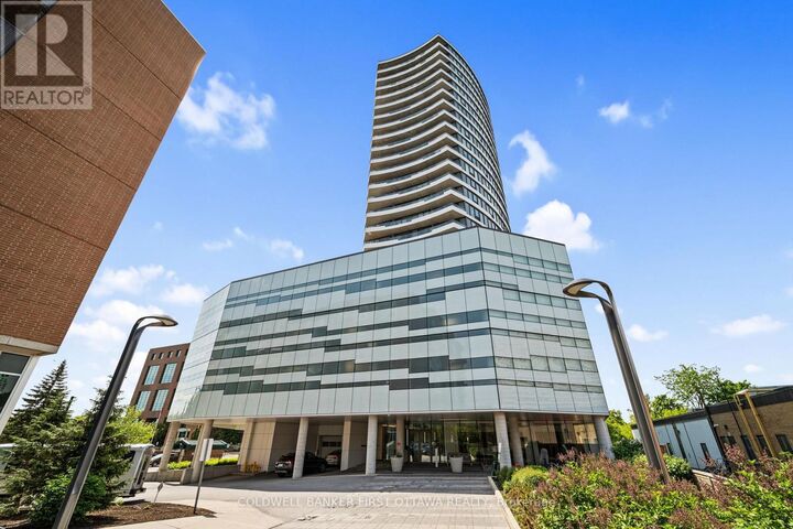 Property Photo:  485 Richmond Road 1905  ON K2A 3W9 