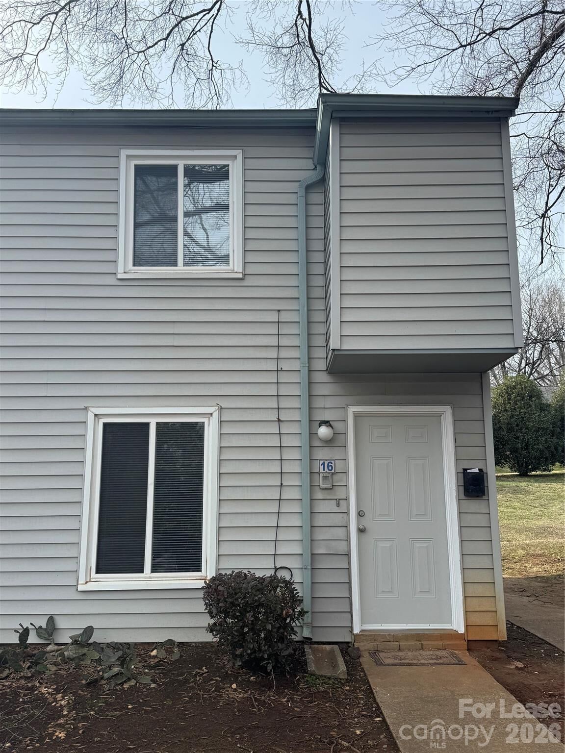 Property Photo: 2022 Harvest Lane 16 NC 28210