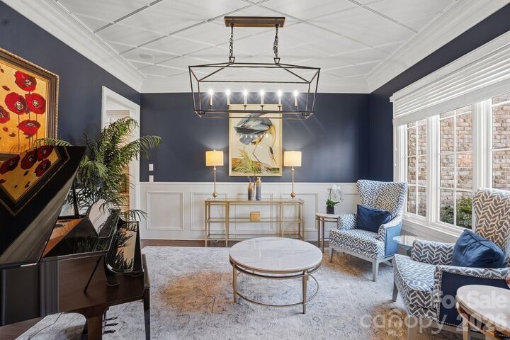 Property Photo: 213 Glenmoor Drive NC 28173