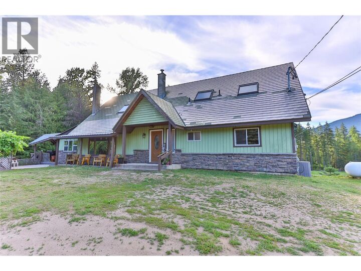 4161 Verigin Road — photo 1